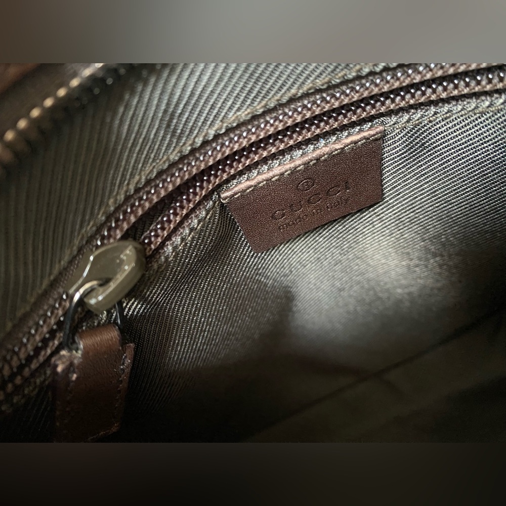 Rare Gucci sling unisex - Picture 7 of 17